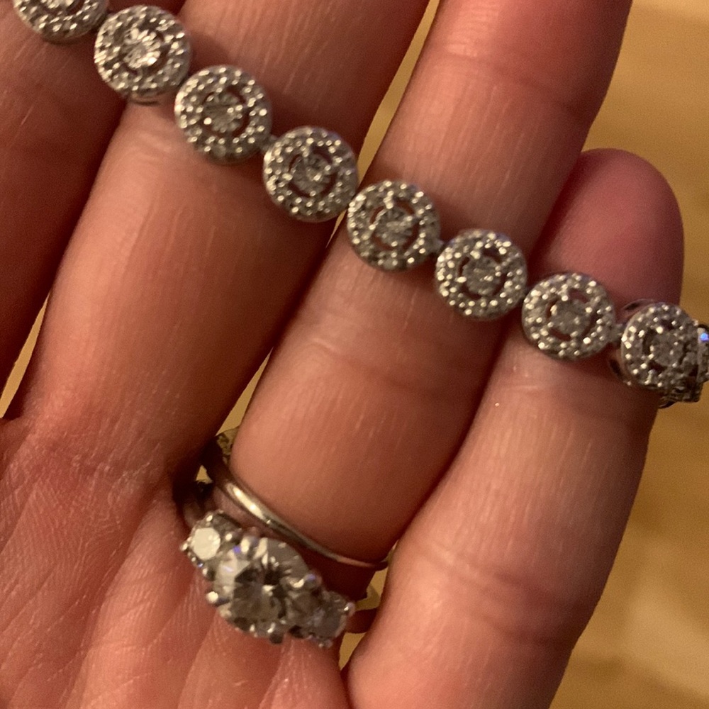 Sterling silver diamond tennis bracelet